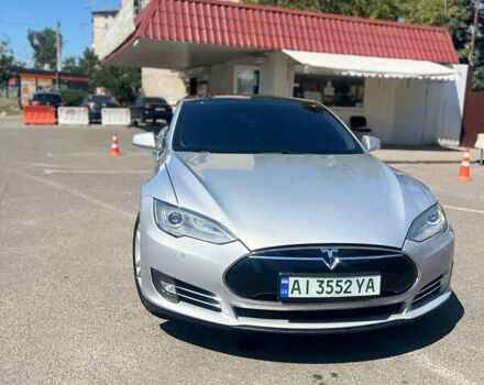 Сірий Тесла Модель С, об'ємом двигуна 0 л та пробігом 240 тис. км за 12500 $, фото 1 на Automoto.ua