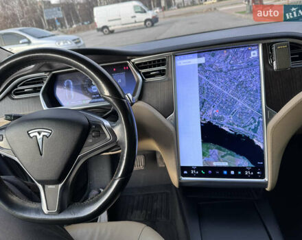 Сірий Тесла Модель С, об'ємом двигуна 0 л та пробігом 360 тис. км за 12000 $, фото 4 на Automoto.ua