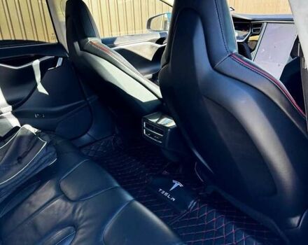 Серый Тесла Модель С, объемом двигателя 0 л и пробегом 175 тыс. км за 15800 $, фото 7 на Automoto.ua