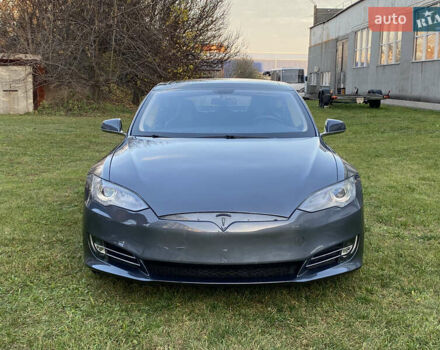 Сірий Тесла Модель С, об'ємом двигуна 0 л та пробігом 123 тис. км за 10700 $, фото 2 на Automoto.ua