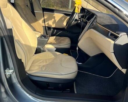 Сірий Тесла Модель С, об'ємом двигуна 0 л та пробігом 123 тис. км за 13500 $, фото 15 на Automoto.ua