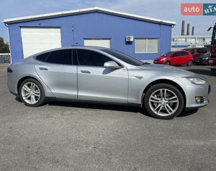 Серый Тесла Модель С, объемом двигателя 0 л и пробегом 170 тыс. км за 10900 $, фото 20 на Automoto.ua