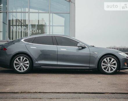 Сірий Тесла Модель С, об'ємом двигуна 0 л та пробігом 66 тис. км за 29900 $, фото 11 на Automoto.ua