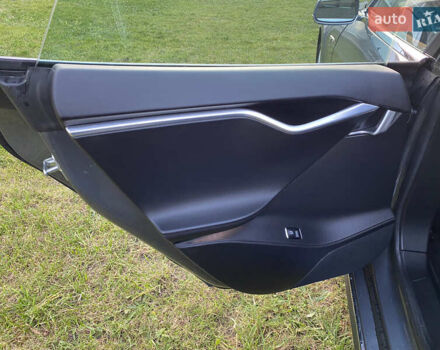 Сірий Тесла Модель С, об'ємом двигуна 0 л та пробігом 123 тис. км за 10700 $, фото 18 на Automoto.ua