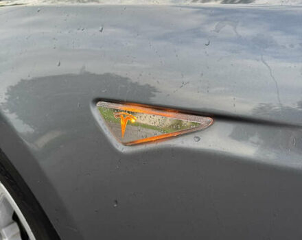 Серый Тесла Модель С, объемом двигателя 0 л и пробегом 242 тыс. км за 10999 $, фото 31 на Automoto.ua