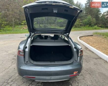 Сірий Тесла Модель С, об'ємом двигуна 0 л та пробігом 191 тис. км за 14900 $, фото 9 на Automoto.ua