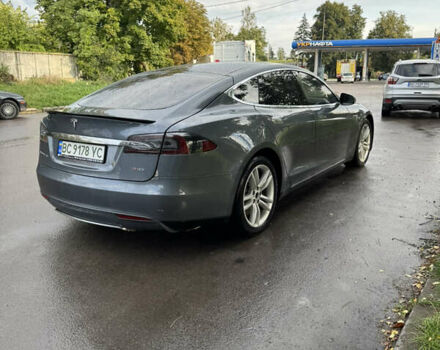 Серый Тесла Модель С, объемом двигателя 0 л и пробегом 242 тыс. км за 10999 $, фото 4 на Automoto.ua