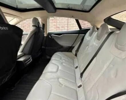 Сірий Тесла Модель С, об'ємом двигуна 0 л та пробігом 97 тис. км за 13950 $, фото 5 на Automoto.ua