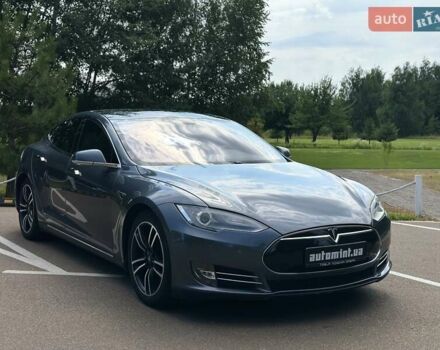 Серый Тесла Модель С, объемом двигателя 0 л и пробегом 148 тыс. км за 13900 $, фото 4 на Automoto.ua