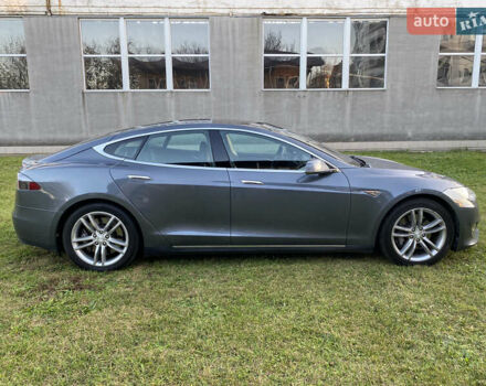 Сірий Тесла Модель С, об'ємом двигуна 0 л та пробігом 123 тис. км за 10700 $, фото 4 на Automoto.ua