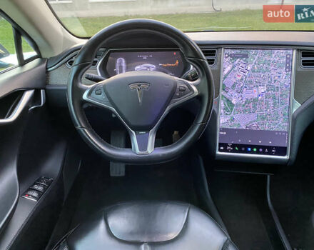 Сірий Тесла Модель С, об'ємом двигуна 0 л та пробігом 123 тис. км за 10700 $, фото 30 на Automoto.ua