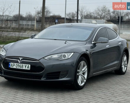 Серый Тесла Модель С, объемом двигателя 0 л и пробегом 360 тыс. км за 10500 $, фото 5 на Automoto.ua