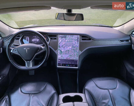 Сірий Тесла Модель С, об'ємом двигуна 0 л та пробігом 123 тис. км за 10700 $, фото 31 на Automoto.ua