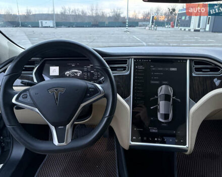 Сірий Тесла Модель С, об'ємом двигуна 0 л та пробігом 230 тис. км за 12500 $, фото 23 на Automoto.ua