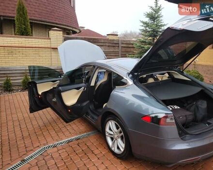 Сірий Тесла Модель С, об'ємом двигуна 0 л та пробігом 244 тис. км за 13800 $, фото 18 на Automoto.ua