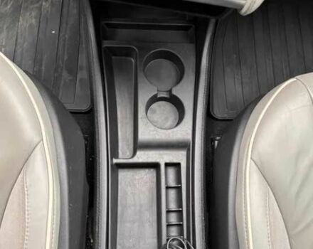 Серый Тесла Модель С, объемом двигателя 0 л и пробегом 97 тыс. км за 13563 $, фото 6 на Automoto.ua