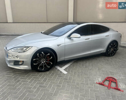 Сірий Тесла Модель С, об'ємом двигуна 0 л та пробігом 132 тис. км за 12800 $, фото 1 на Automoto.ua
