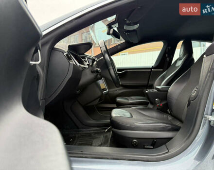 Сірий Тесла Модель С, об'ємом двигуна 0 л та пробігом 170 тис. км за 12500 $, фото 18 на Automoto.ua