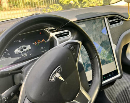 Серый Тесла Модель С, объемом двигателя 0 л и пробегом 298 тыс. км за 15100 $, фото 16 на Automoto.ua