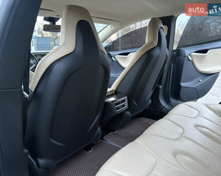 Сірий Тесла Модель С, об'ємом двигуна 0 л та пробігом 230 тис. км за 12500 $, фото 20 на Automoto.ua