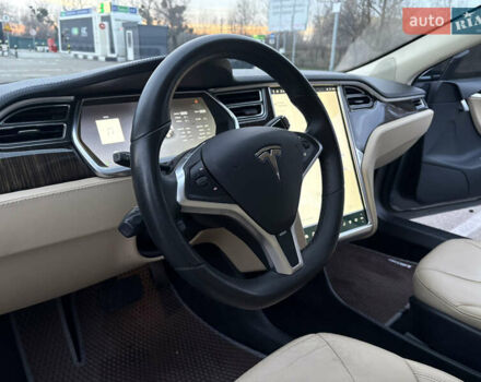 Сірий Тесла Модель С, об'ємом двигуна 0 л та пробігом 230 тис. км за 12500 $, фото 15 на Automoto.ua