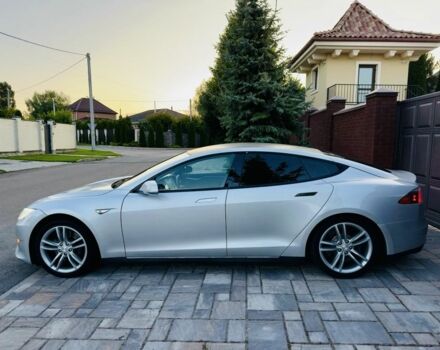 Тесла Модель С 2013 в Софіївська Борщагівка на Automoto.ua Серый Тесла Модель С, объемом двигателя 0 л и пробегом 161 тыс. км за 13300 $, фото 3 на Automoto.ua