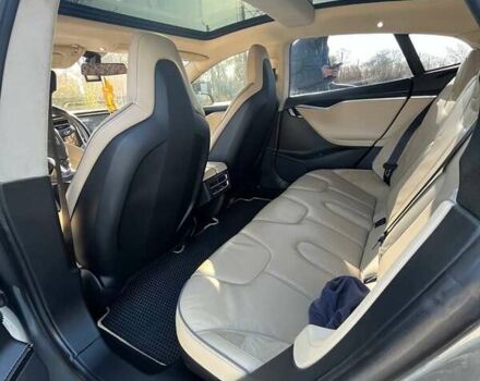 Сірий Тесла Модель С, об'ємом двигуна 0 л та пробігом 123 тис. км за 13500 $, фото 6 на Automoto.ua