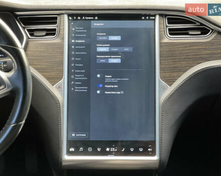 Сірий Тесла Модель С, об'ємом двигуна 0 л та пробігом 76 тис. км за 15500 $, фото 30 на Automoto.ua