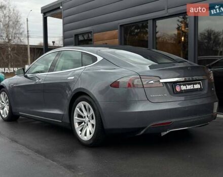 Серый Тесла Модель С, объемом двигателя 0 л и пробегом 200 тыс. км за 14900 $, фото 8 на Automoto.ua
