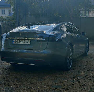 Серый Тесла Модель С, объемом двигателя 0 л и пробегом 115 тыс. км за 15000 $, фото 19 на Automoto.ua