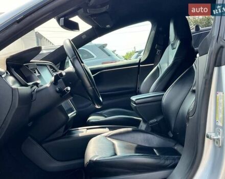 Сірий Тесла Модель С, об'ємом двигуна 0 л та пробігом 107 тис. км за 18000 $, фото 2 на Automoto.ua