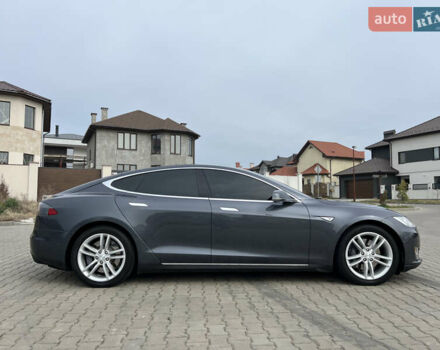 Сірий Тесла Модель С, об'ємом двигуна 0 л та пробігом 76 тис. км за 15500 $, фото 10 на Automoto.ua