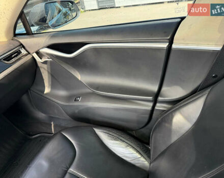 Тесла Модель С 2014 в Василькове на Automoto.ua Серый Тесла Модель С, объемом двигателя 0 л и пробегом 117 тыс. км за 14300 $, фото 12 на Automoto.ua