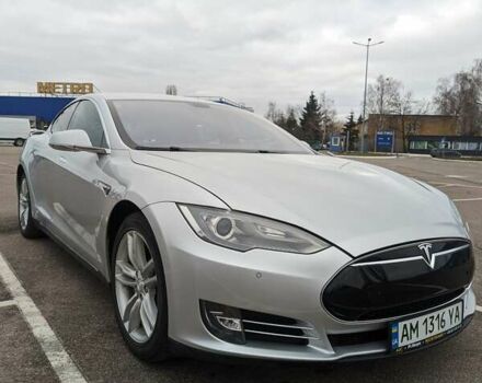 Сірий Тесла Модель С, об'ємом двигуна 0 л та пробігом 230 тис. км за 14500 $, фото 2 на Automoto.ua