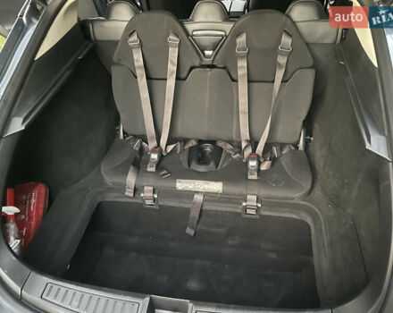 Сірий Тесла Модель С, об'ємом двигуна 0 л та пробігом 172 тис. км за 13500 $, фото 23 на Automoto.ua