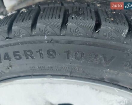 Серый Тесла Модель С, объемом двигателя 0 л и пробегом 117 тыс. км за 17950 $, фото 56 на Automoto.ua