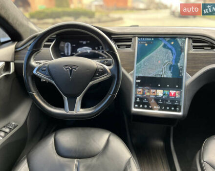 Сірий Тесла Модель С, об'ємом двигуна 0 л та пробігом 76 тис. км за 15500 $, фото 24 на Automoto.ua