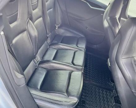 Серый Тесла Модель С, объемом двигателя 0 л и пробегом 157 тыс. км за 15000 $, фото 9 на Automoto.ua