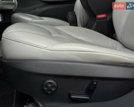 Серый Тесла Модель С, объемом двигателя 0 л и пробегом 200 тыс. км за 14900 $, фото 29 на Automoto.ua