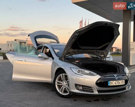 Серый Тесла Модель С, объемом двигателя 0 л и пробегом 274 тыс. км за 13400 $, фото 29 на Automoto.ua