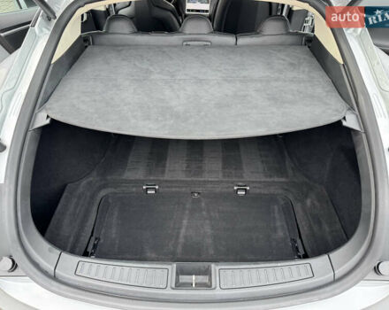 Серый Тесла Модель С, объемом двигателя 0 л и пробегом 275 тыс. км за 12500 $, фото 32 на Automoto.ua