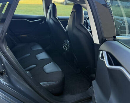 Сірий Тесла Модель С, об'ємом двигуна 0 л та пробігом 217 тис. км за 12700 $, фото 9 на Automoto.ua