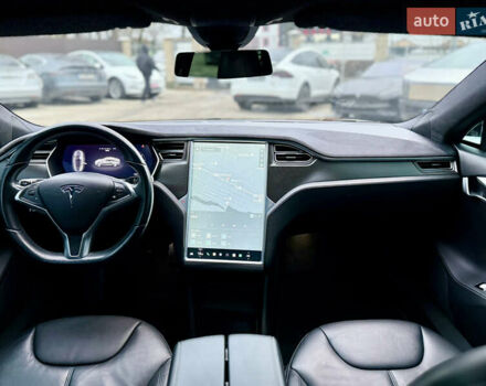 Серый Тесла Модель С, объемом двигателя 0 л и пробегом 287 тыс. км за 13700 $, фото 29 на Automoto.ua