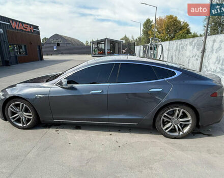 Тесла Модель С 2014 в Василькове на Automoto.ua Серый Тесла Модель С, объемом двигателя 0 л и пробегом 117 тыс. км за 14300 $, фото 9 на Automoto.ua
