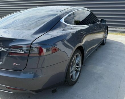 Тесла Модель С 2014 в Василькове на Automoto.ua Серый Тесла Модель С, объемом двигателя 0 л и пробегом 117 тыс. км за 12000 $, фото 2 на Automoto.ua