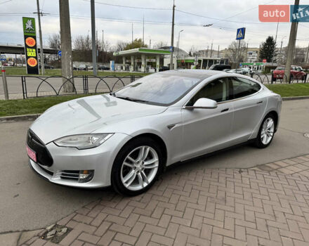 Серый Тесла Модель С, объемом двигателя 0 л и пробегом 275 тыс. км за 12500 $, фото 6 на Automoto.ua
