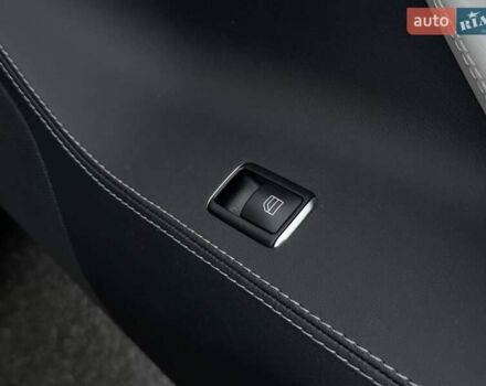 Серый Тесла Модель С, объемом двигателя 0 л и пробегом 200 тыс. км за 14900 $, фото 60 на Automoto.ua