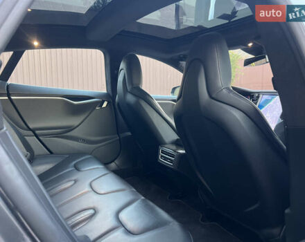Сірий Тесла Модель С, об'ємом двигуна 0 л та пробігом 251 тис. км за 13500 $, фото 19 на Automoto.ua