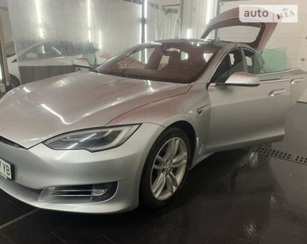 Сірий Тесла Модель С, об'ємом двигуна 0 л та пробігом 170 тис. км за 18500 $, фото 1 на Automoto.ua