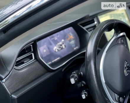 Серый Тесла Модель С, объемом двигателя 0 л и пробегом 248 тыс. км за 18600 $, фото 15 на Automoto.ua